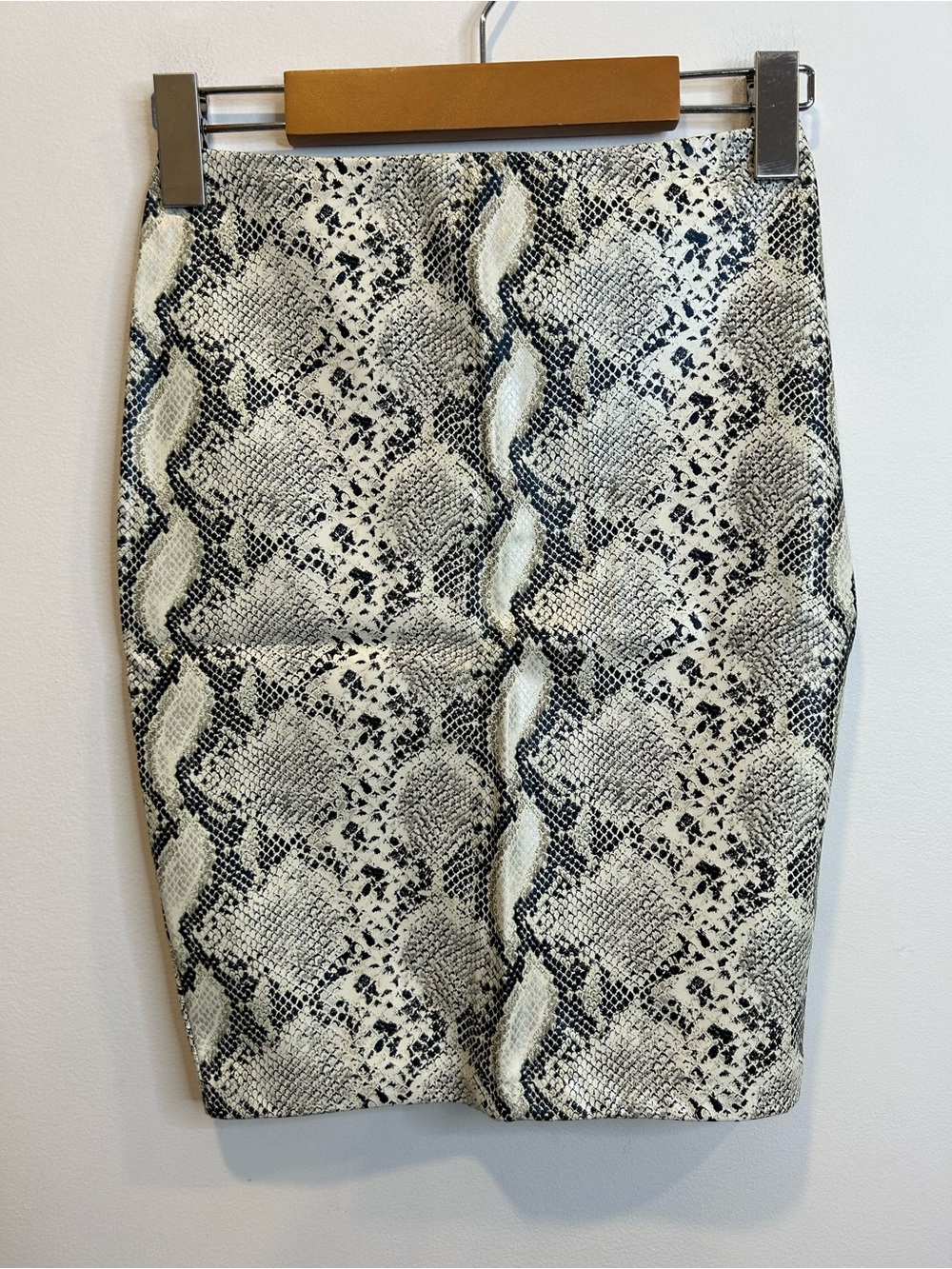 Edge Street Faux Snakeskin Mini Skirt Cream